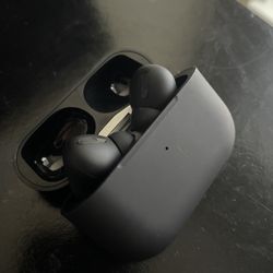 wireless earbuds