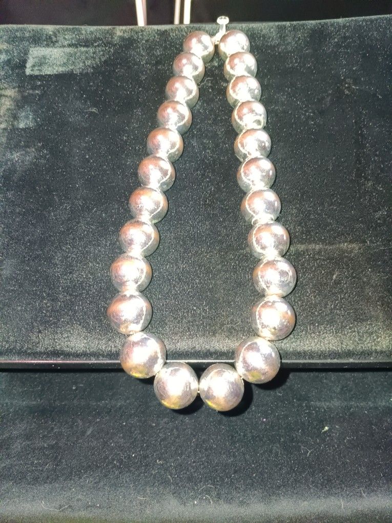 Silver Tone Large Bead Necklace