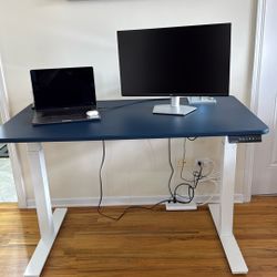 Autonomous 53” X 29” Standing Desk (also have 70.5” X 29” for Sale)