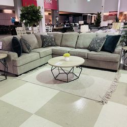 Brand New 3 Piece Sectional Couch With Designer Pillows 