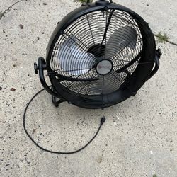 22” Utilitech Fan