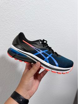 ASICS Gt 2000