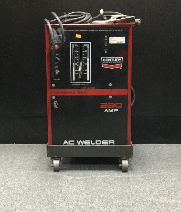 Century 110110 230 Amp AC Welder for Sale in Diamond Bar, CA OfferUp