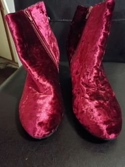 Red Velvet Boots Size 11