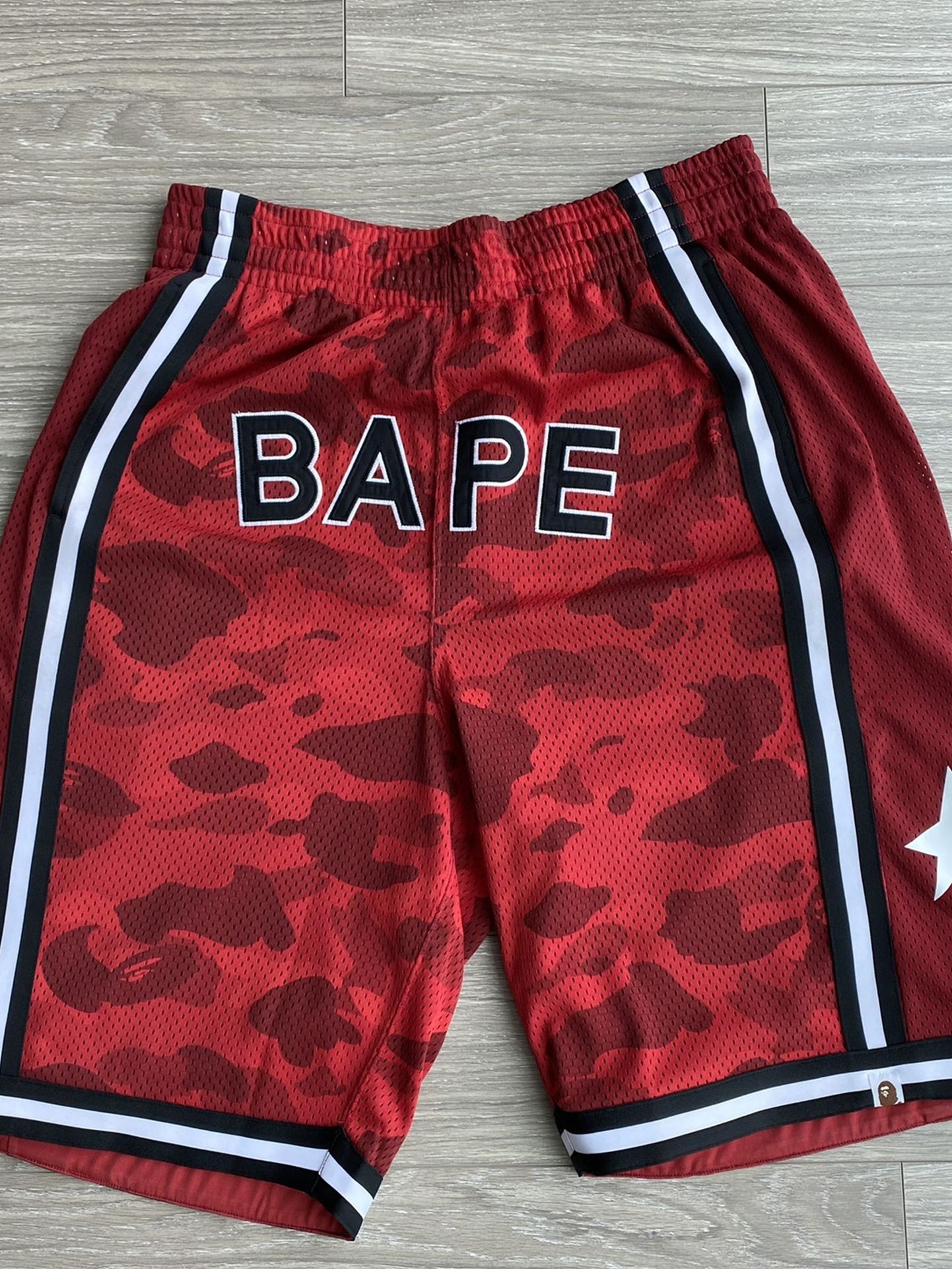 Bape Basketball Shorts XXL Red Camo AUTHENTIC