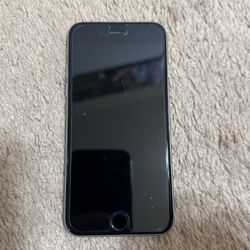 Iphone S for Sale For $100