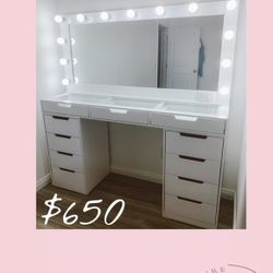 Makeup Vanity 