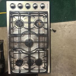 Used DCS 36 Inch Gas Cooktop