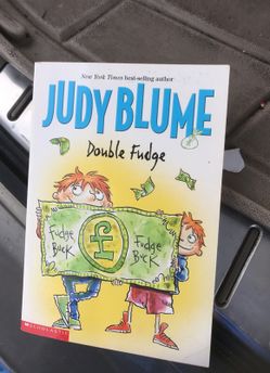 Judy Blume DOUBLE FUDGE