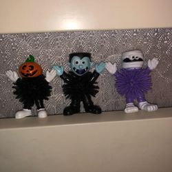 2000’s Y2K Halloween Vampire / Dracula, Jackolantern/Pumpkin, Mummy Toys. 