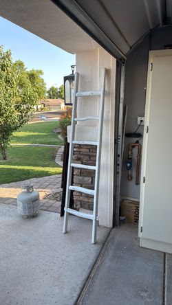 Decor ladder