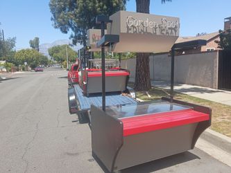 Commercial food stands on wheels built-in electrical and Lightning