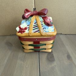 Longaberger Little Gift Basket Box With Ceramic Top Lid 2006 Christmas 