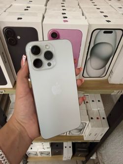IPHONE 15 PRO MAX 256GB UNLOCKED
