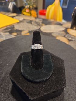 Genuine white Topaz fancy ring