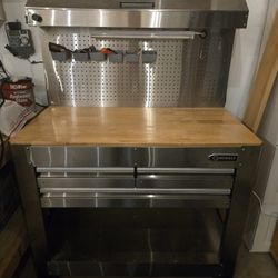 Kobalt Workbench With Light and Power Strip 