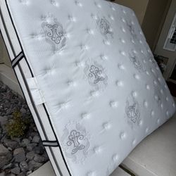 Beautyrest  black califonia king 