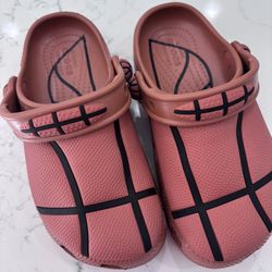 Never Worn Boys Basketball Crocs 