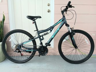 BRAND NEW OZONE ELAVATE 27.5 " BIKE