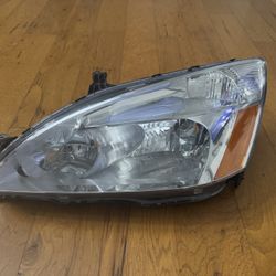 2006 Honda Accord Coupe Driver Side Headlight