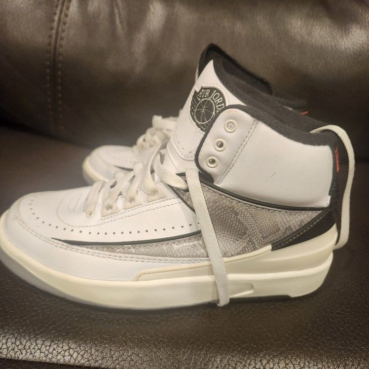 Retro 2 Jordsns