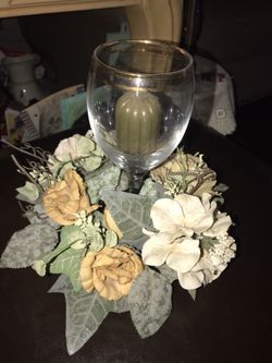 Flowers ring decorative