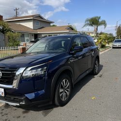 2022 Nissan Pathfinder