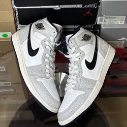 Air Jordan 1 Retro High 'White Elephant'