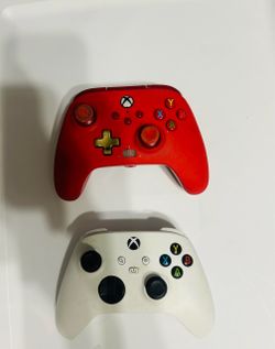 Xbox Controllers Red and White – Set of 2