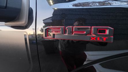 2016 Ford 150 sport edition