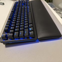 Razer Huntsman V2 Analog