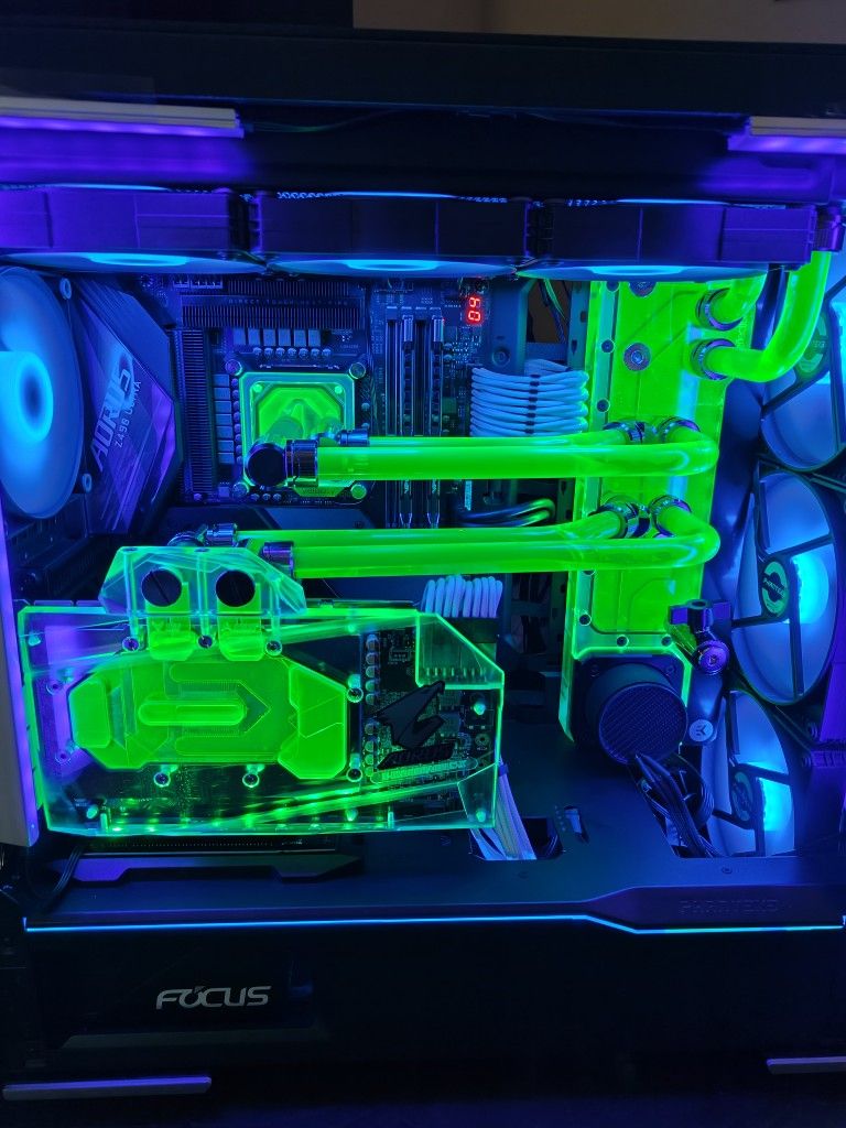 Gaming PC Custom Liquid Cooled