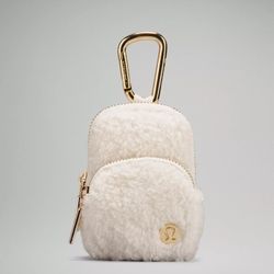 Lululemon Nano Clip-On Backpack *Fleece, white, Mini