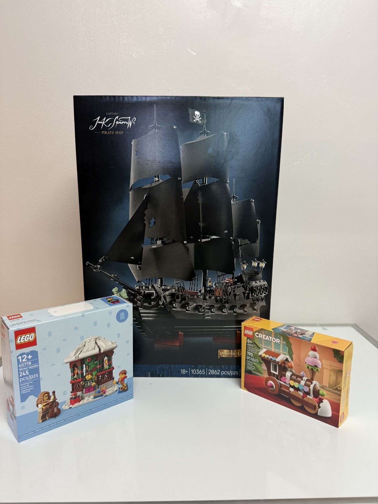 BRAND NEW SEALED - LEGO 10365 Captain Jack Sparrow’s Pirate Ship