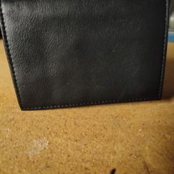 Kenneth Cole Wallet