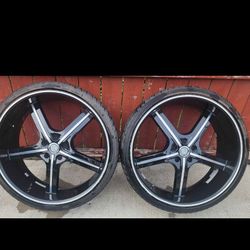 U2 24in Wheels And Tires 