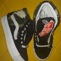 Vans New With Tags Womens Size 5.5