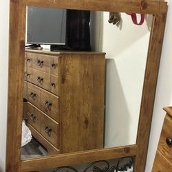 Wood mirror