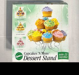 Wilton cupcake stand