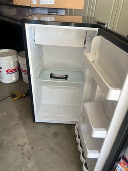 Small refrigerator