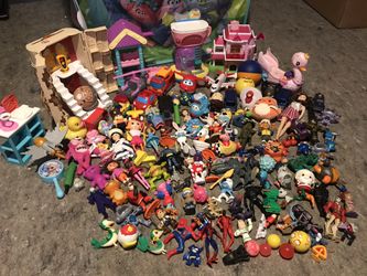Lot of kids small toys