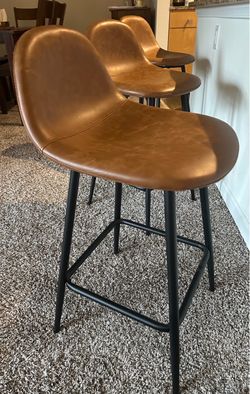3 Bar Stools