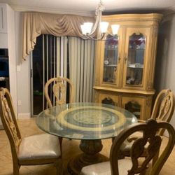 Dinning Table Set Of 5