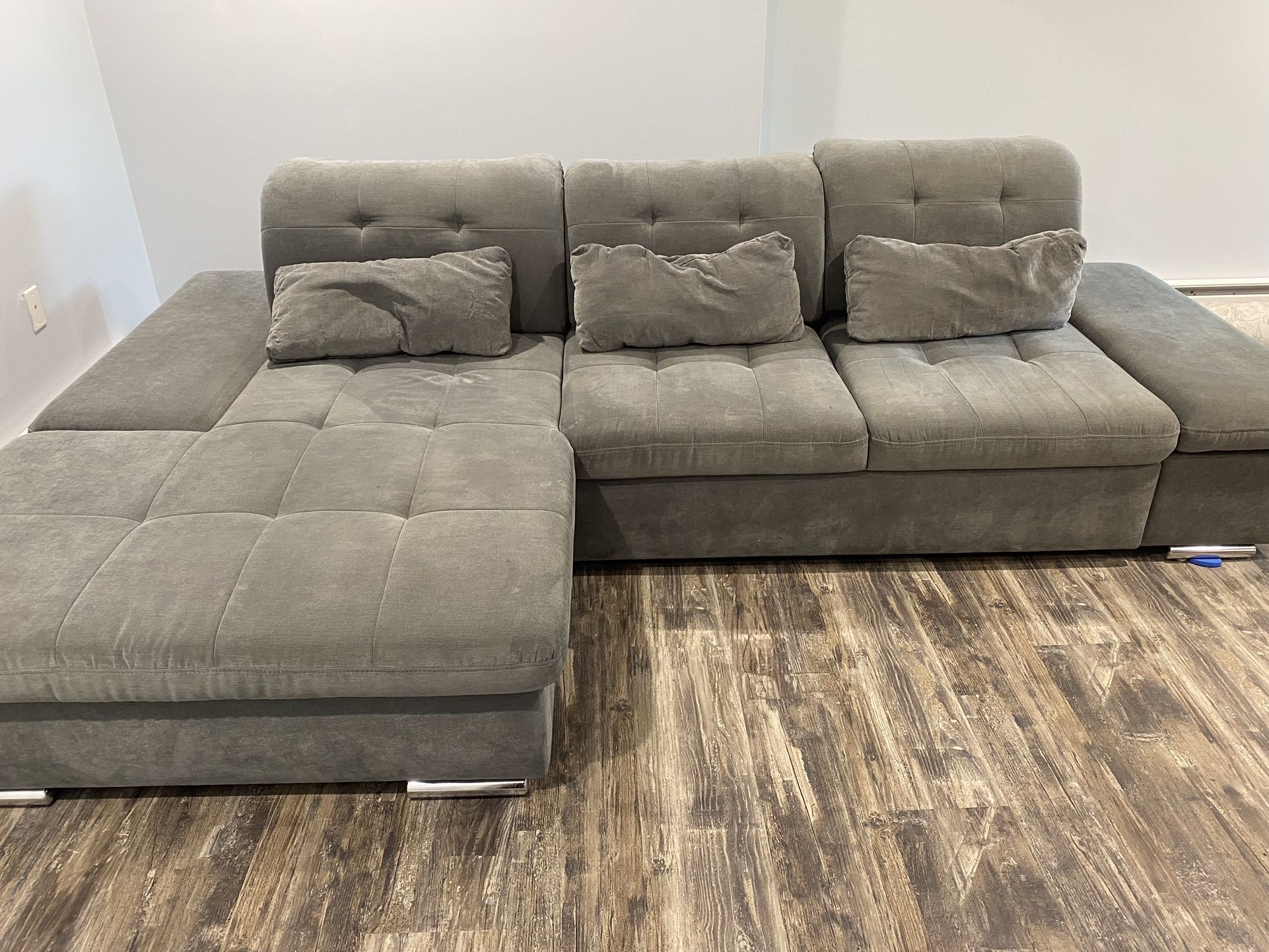 Contemporary Convertible Sofa bed With The Storage