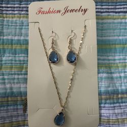 royal blue & gold necklace & earring set