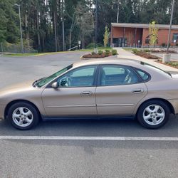 2002 Ford Taurus