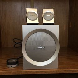 Bose companion 3 (multimedia Speaker System)