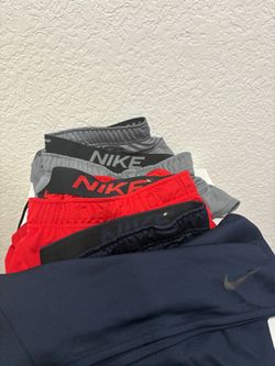 Ropa de hombre talla 2xl sandalias talla 12/13 todo nuvesitoooooo 😝
