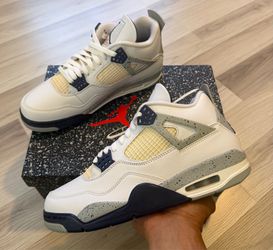 Air Jordan 4 Retro Midnight Navy