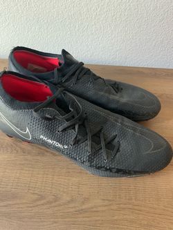 Nike phantom cleats